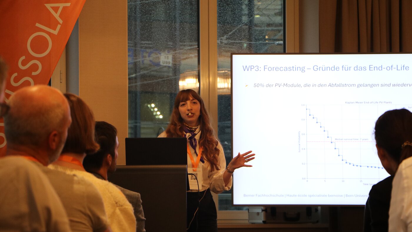 Person auf einem Event | © Swissolar